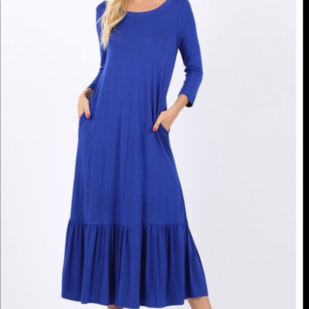 Dress - Picture 2 of 5